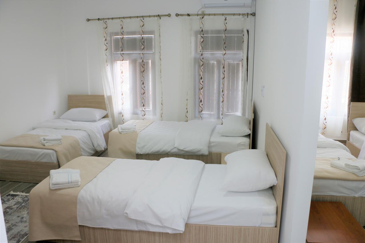 Hotel Old 3*