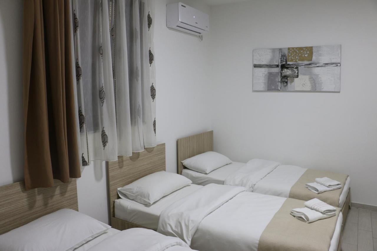 Hotel Old 3*